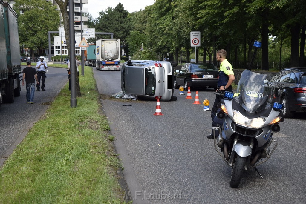 VU LKW PKW Koeln Riehl An der Schanz P13.JPG - Miklos Laubert